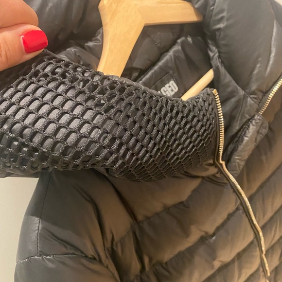 Flash geo down winter jacket perfect condition. - Picture 3 of 9